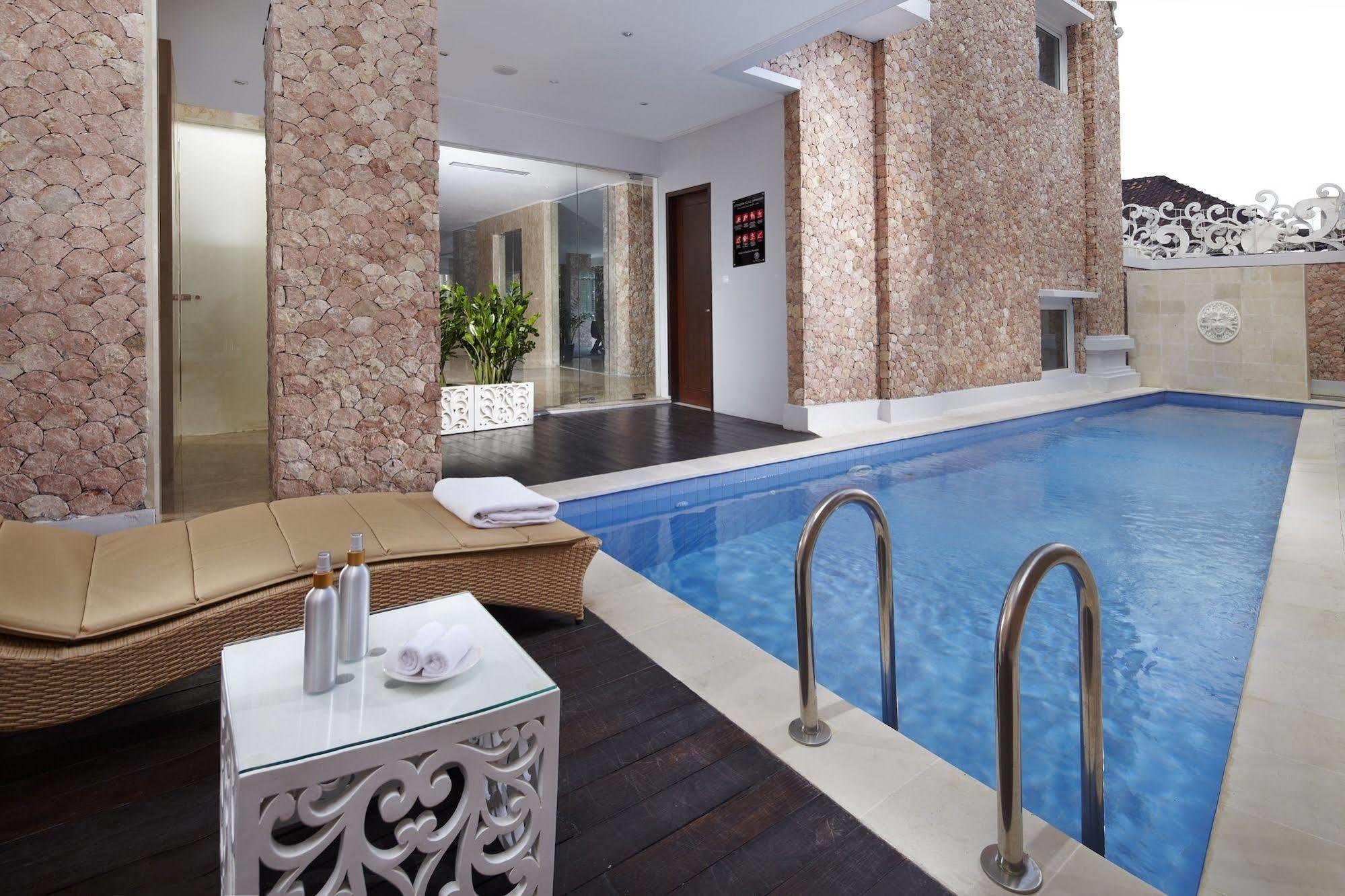 Kuta Angel Hotel - Luxurious Living 外观 照片